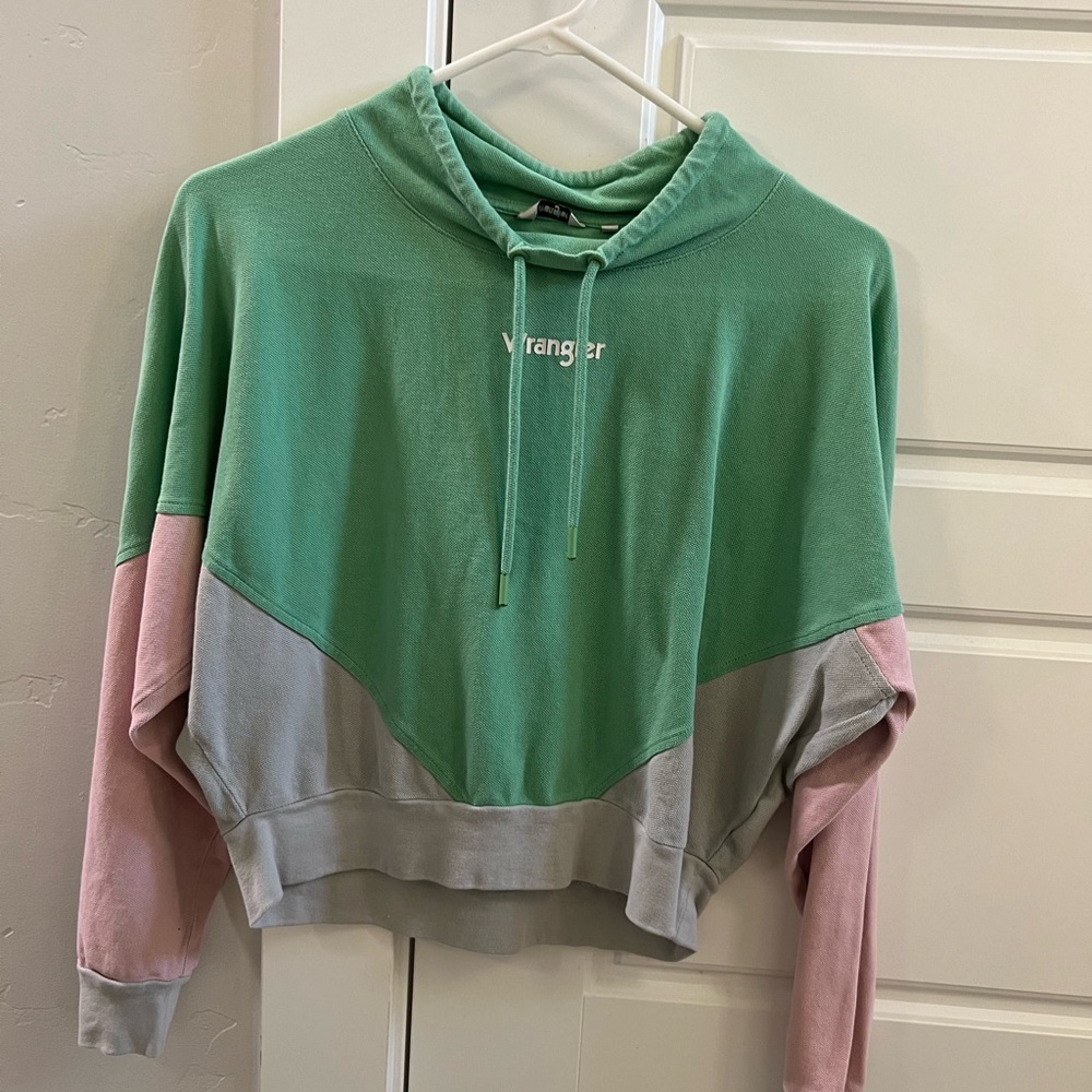 Wrangler Women's Green Colorblock Hoodie